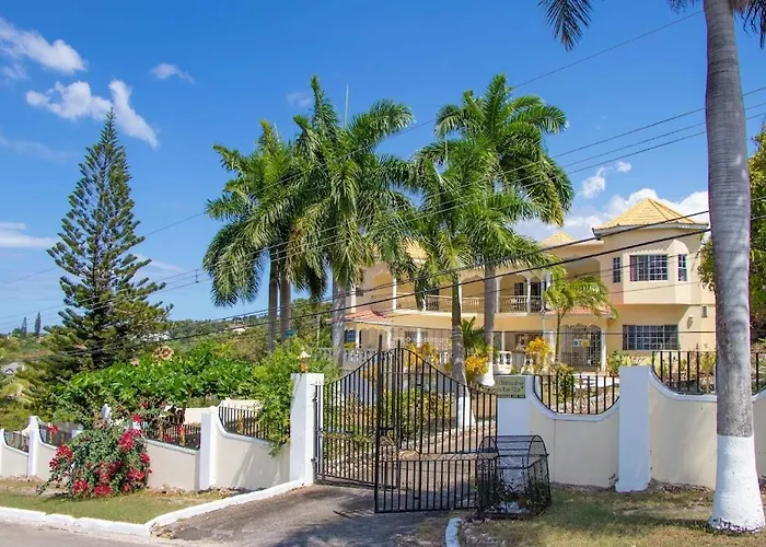 Chateau De La Rose Montego Bay